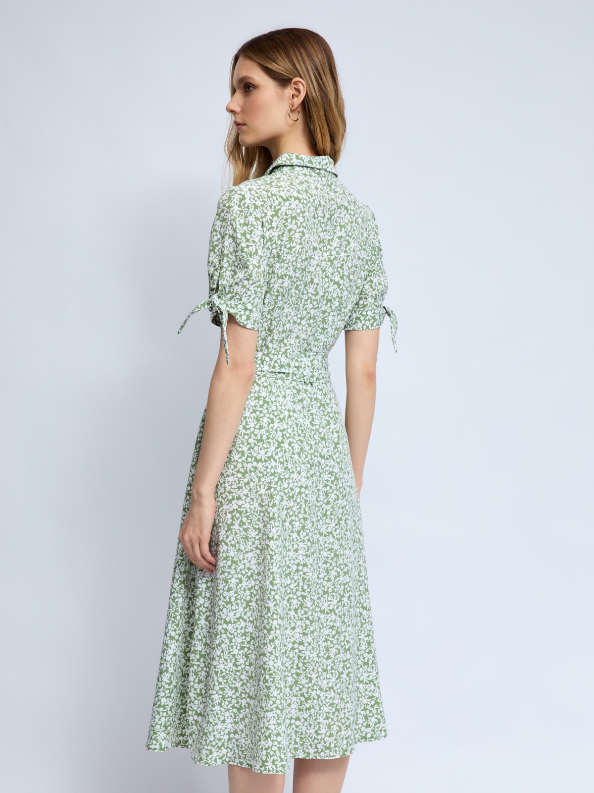 Платье-рубашка длины миди с поясом и принтом