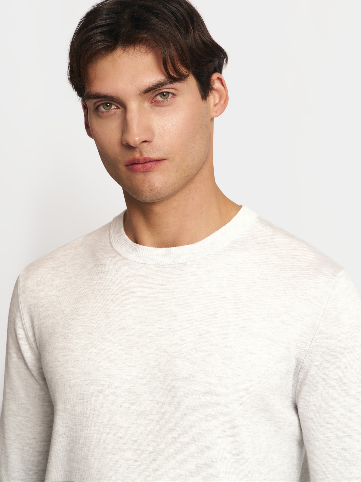 Тонкий трикотажный джемпер