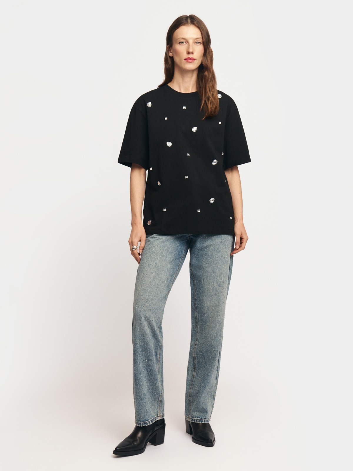 Футболка из хлопка со стразами