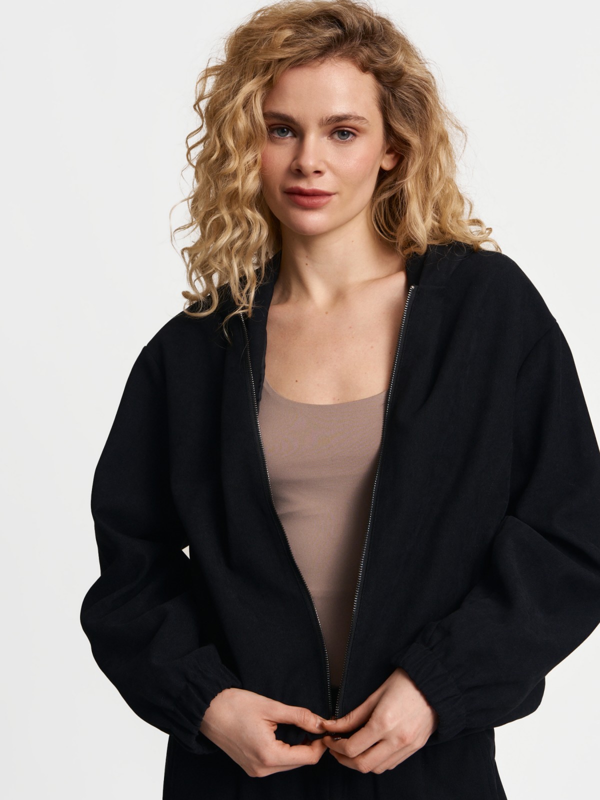 Толстовка-олимпийка на молнии