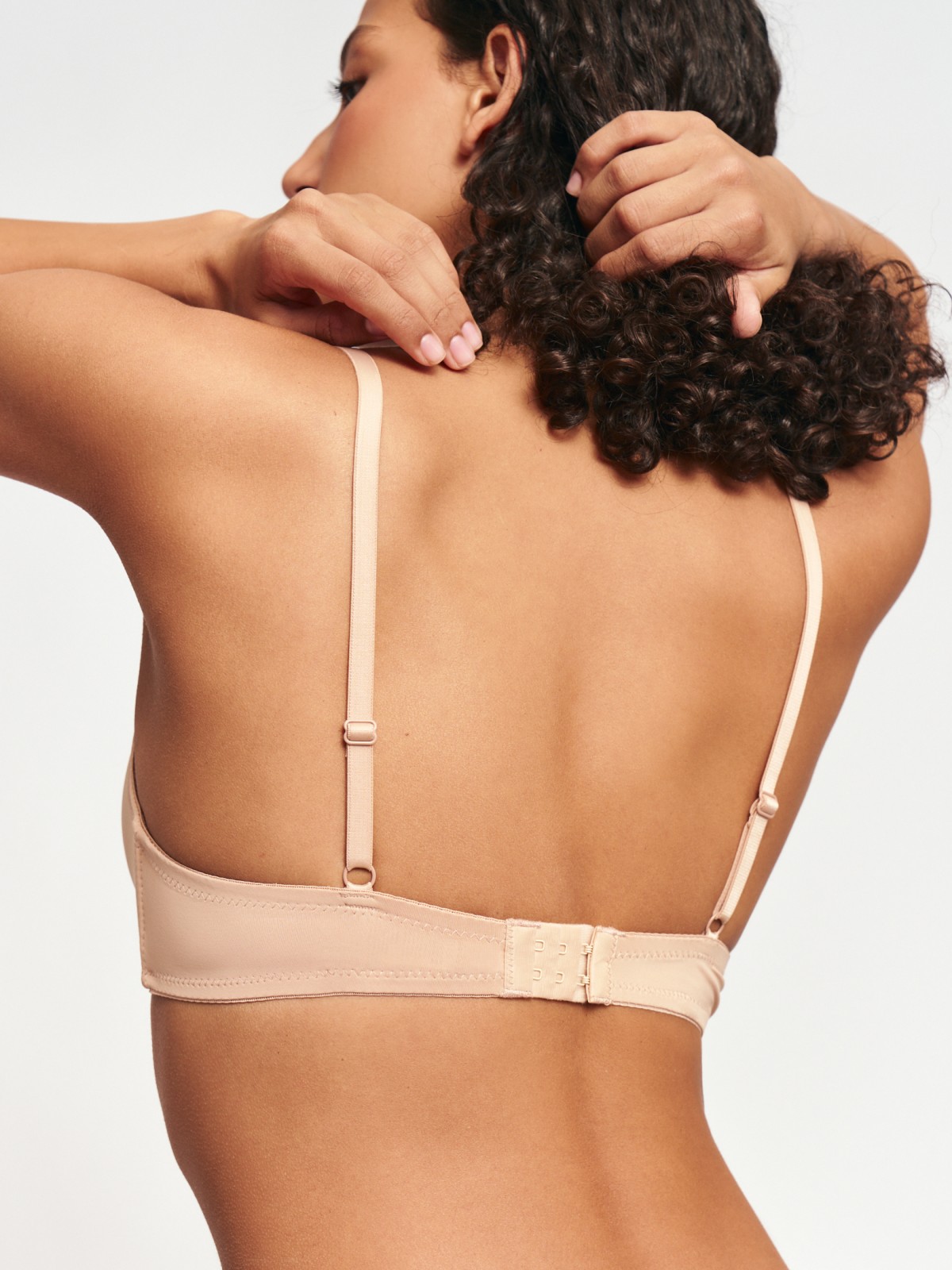 Бюстгальтер без косточек