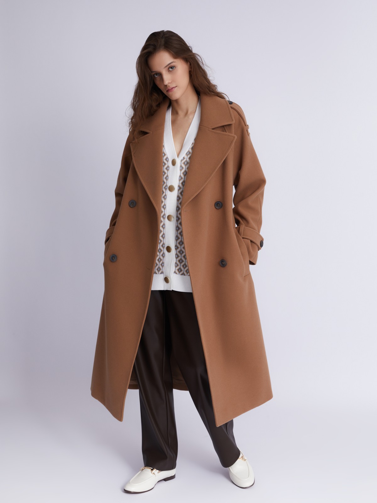 Длинное пальто-тренч без утеплителя на пуговицах с рукавами реглан и поясом zolla 023335866114, цвет бежевый, размер XS - фото 2