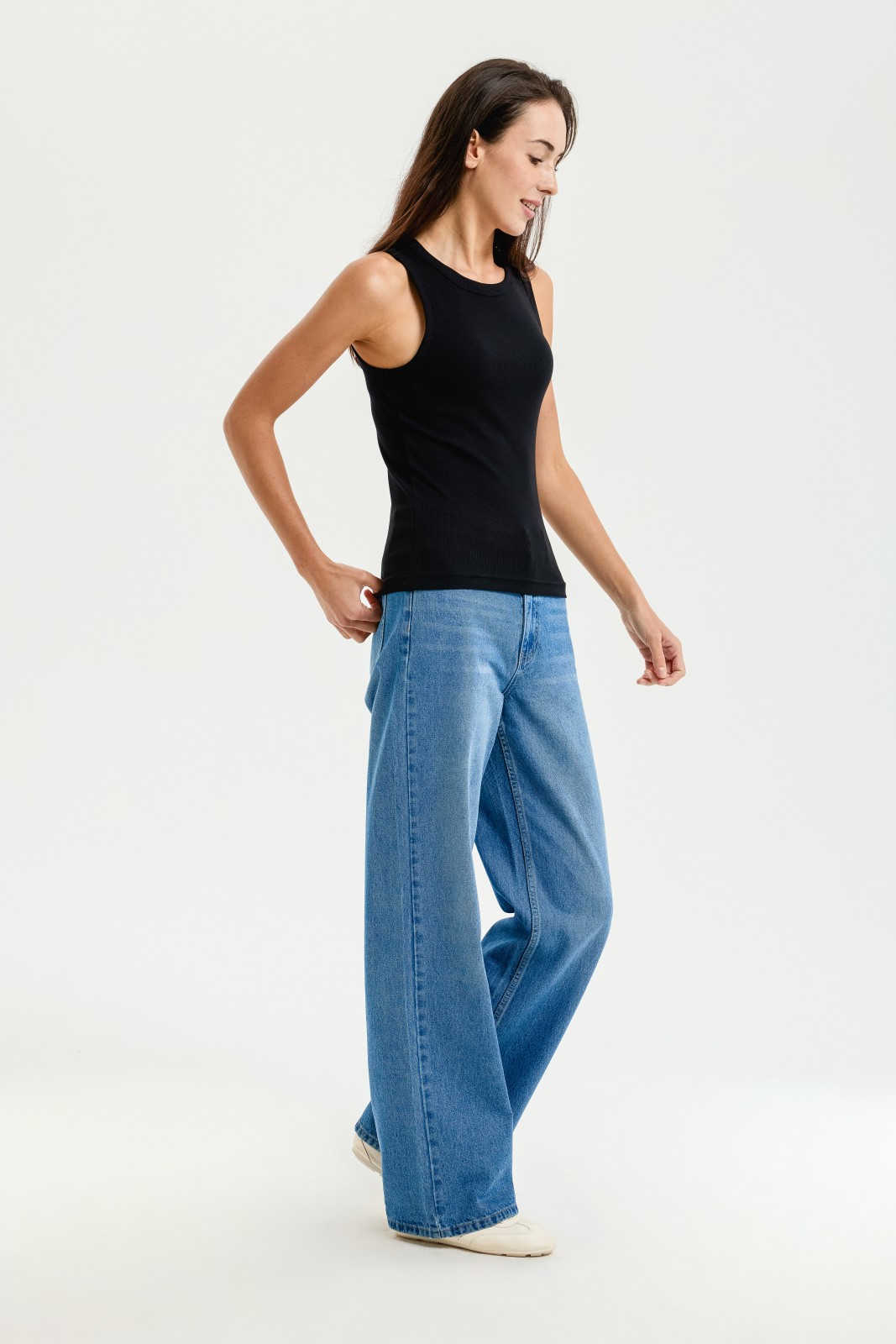 Майка из хлопка без рукавов