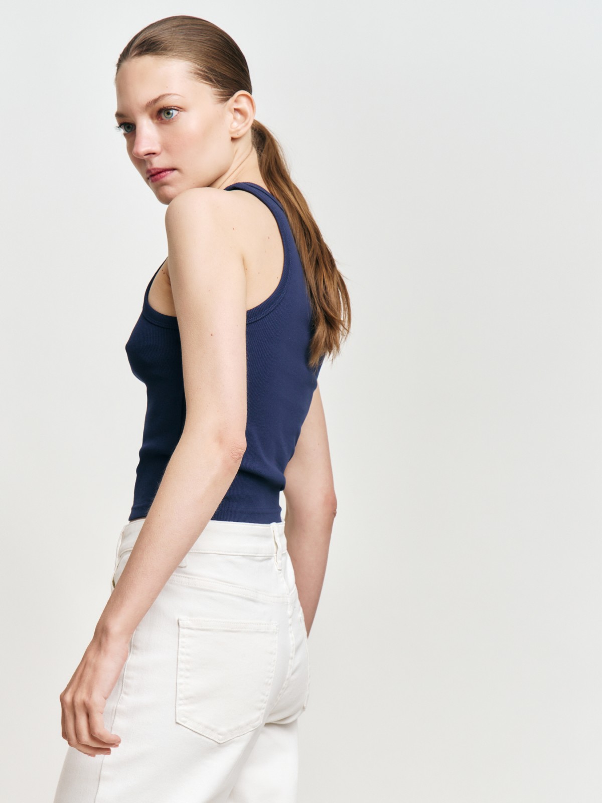 Майка-топ из хлопка без рукавов