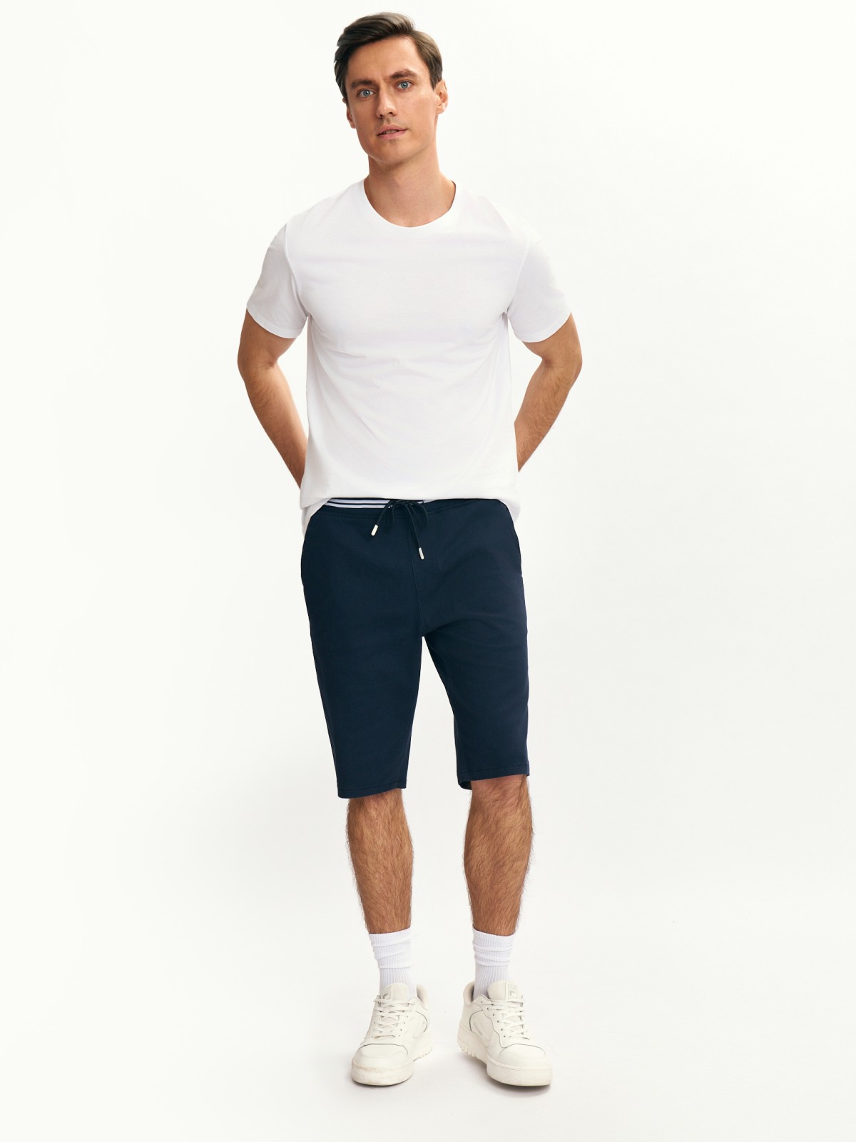 Удлинённые хлопковые шорты на резинке