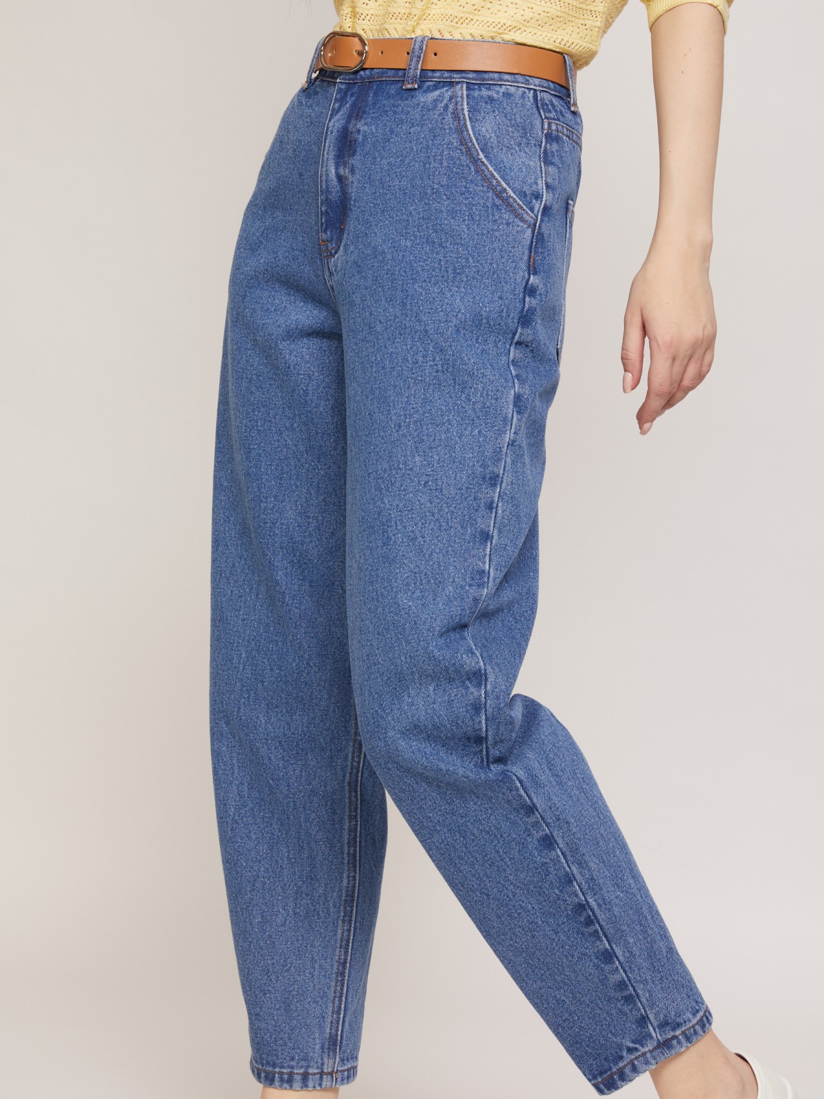 Джинсы силуэта Slouchy