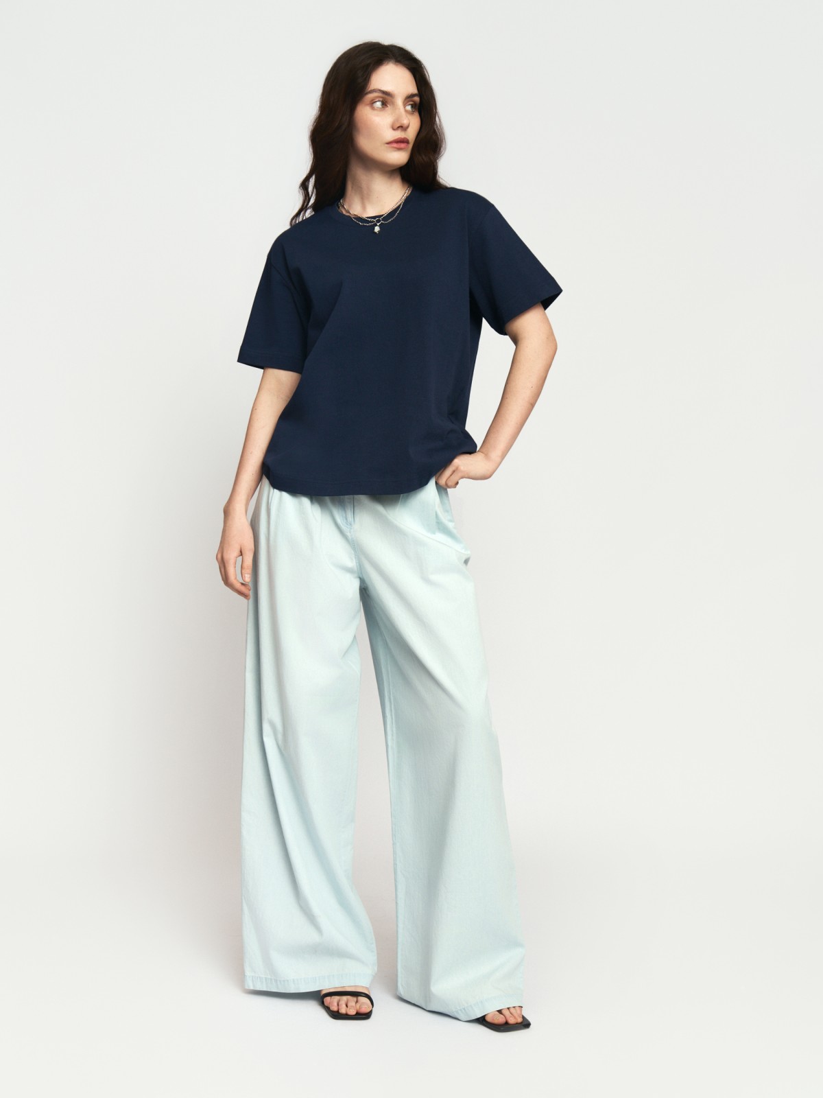 Прямые брюки из хлопка под деним