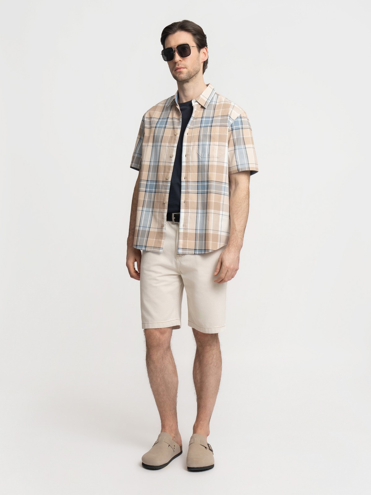 Рубашка с  короткими рукавами