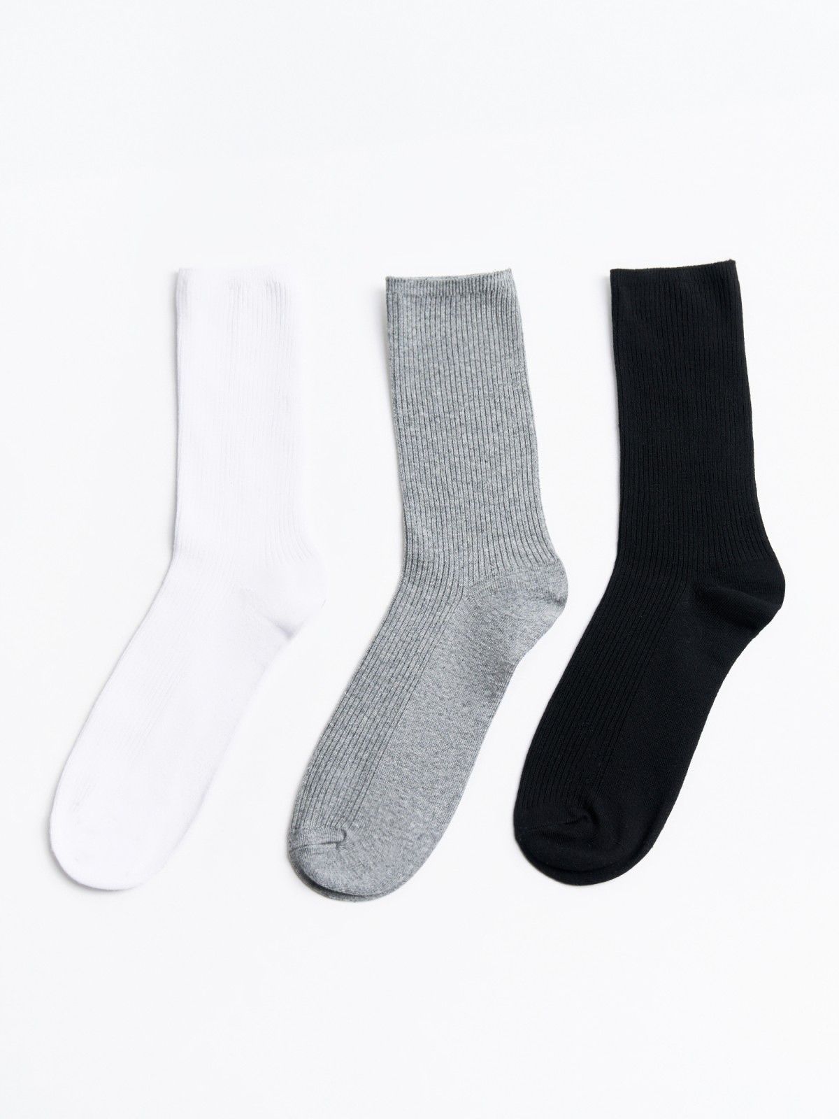 Набор высоких носков (3 пары в комплекте)