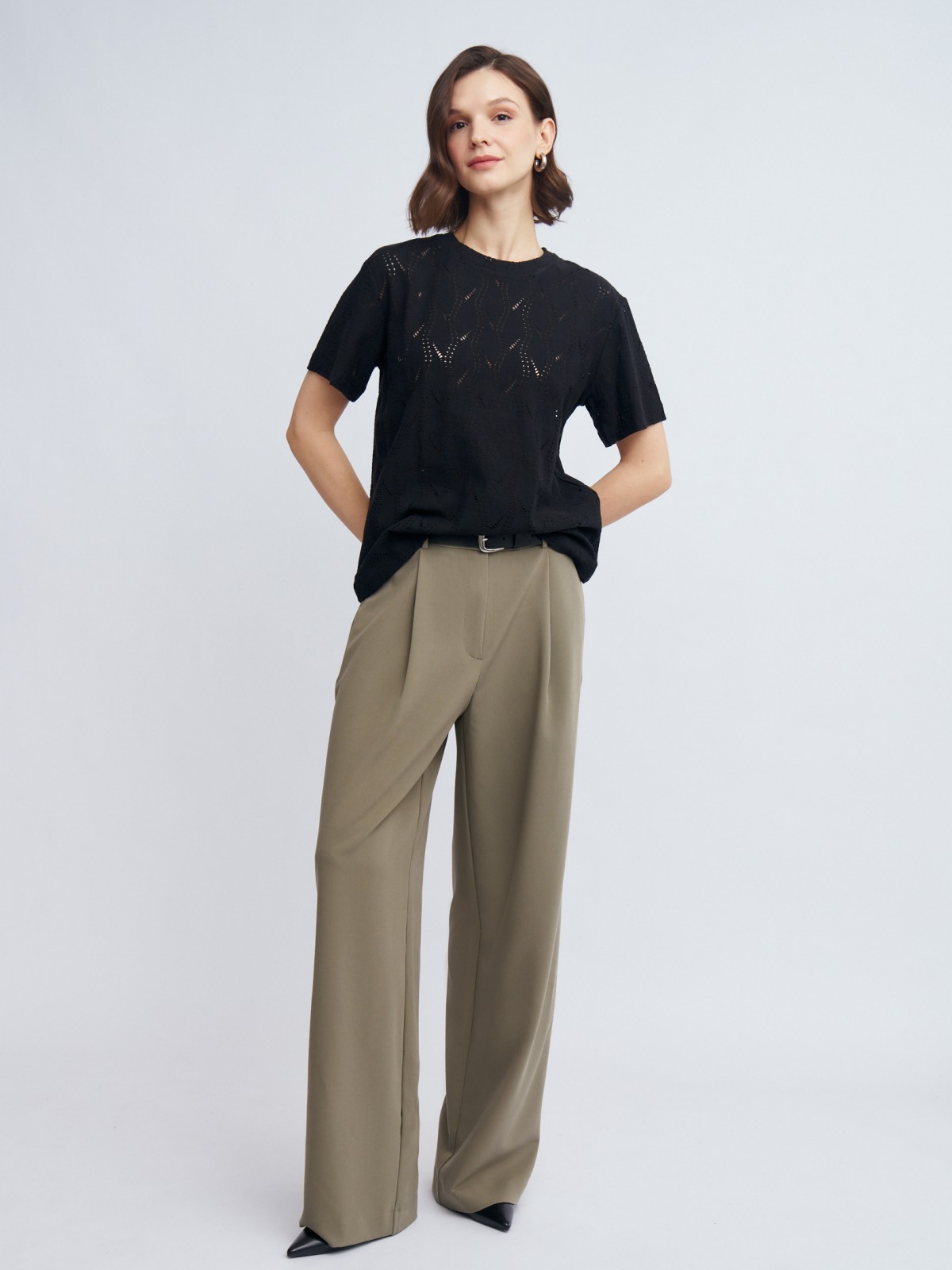 Ажурная футболка из хлопка