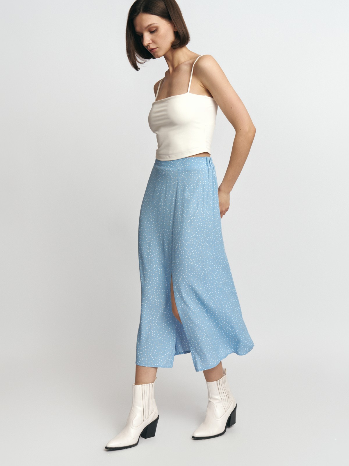 Юбка миди из вискозы на резинке с разрезом