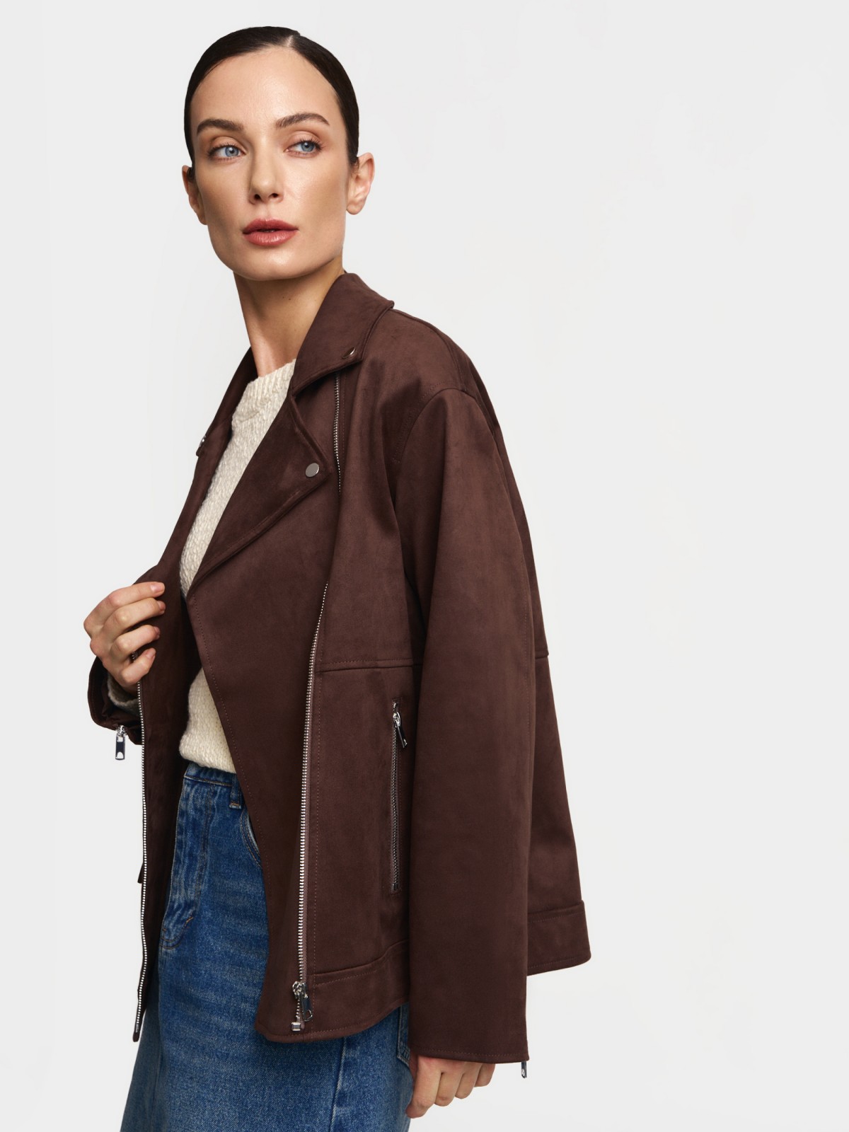 Короткая куртка-косуха оверсайз из экозамши