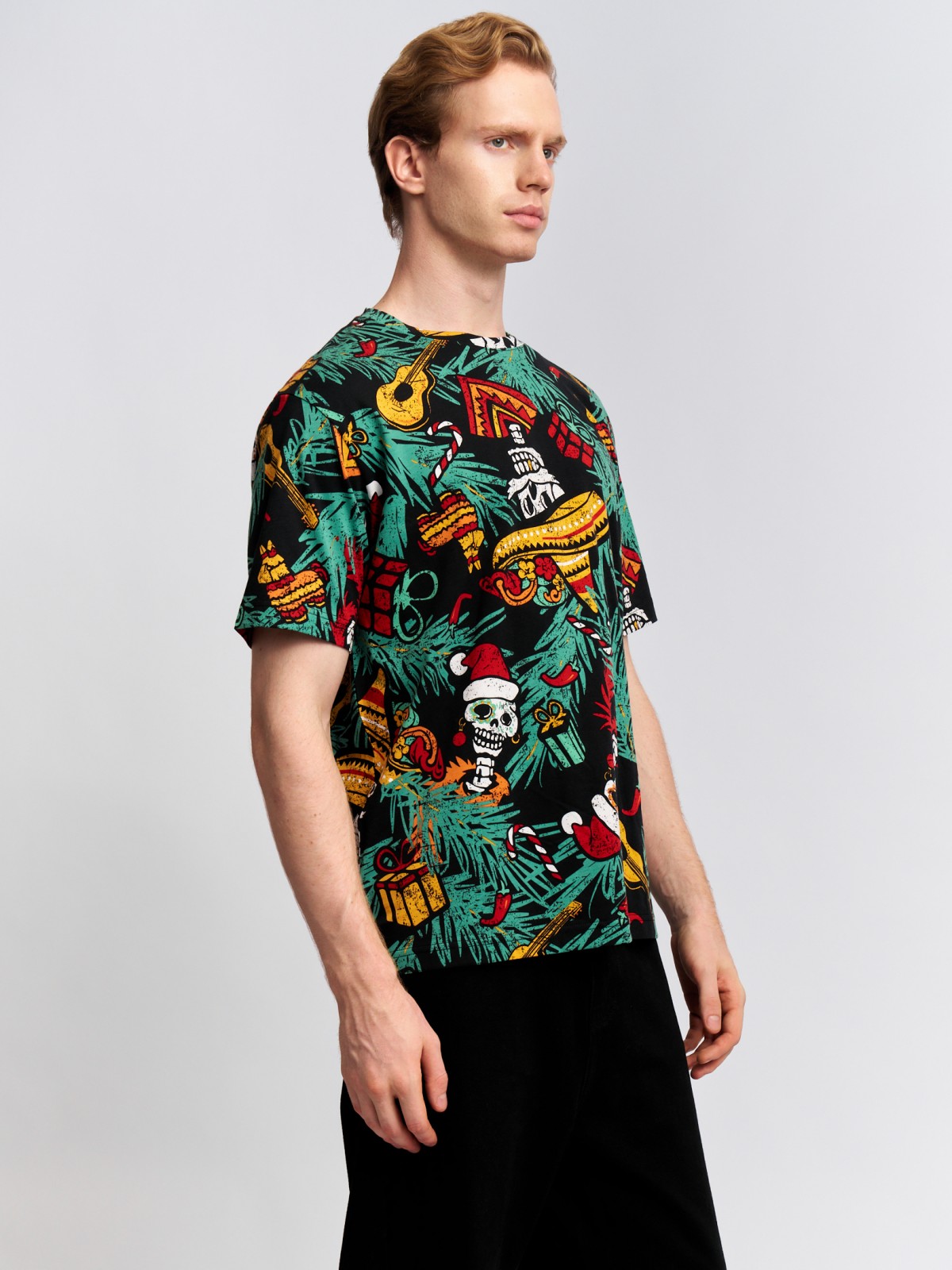 Новогодняя футболка из хлопка с принтом