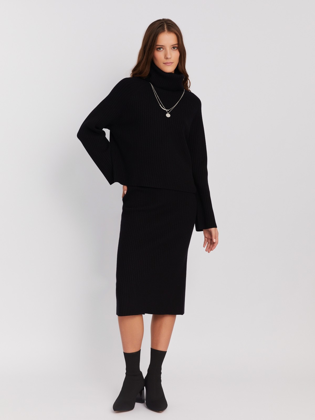 Юбка-карандаш длины миди из вязаного трикотажа с разрезом