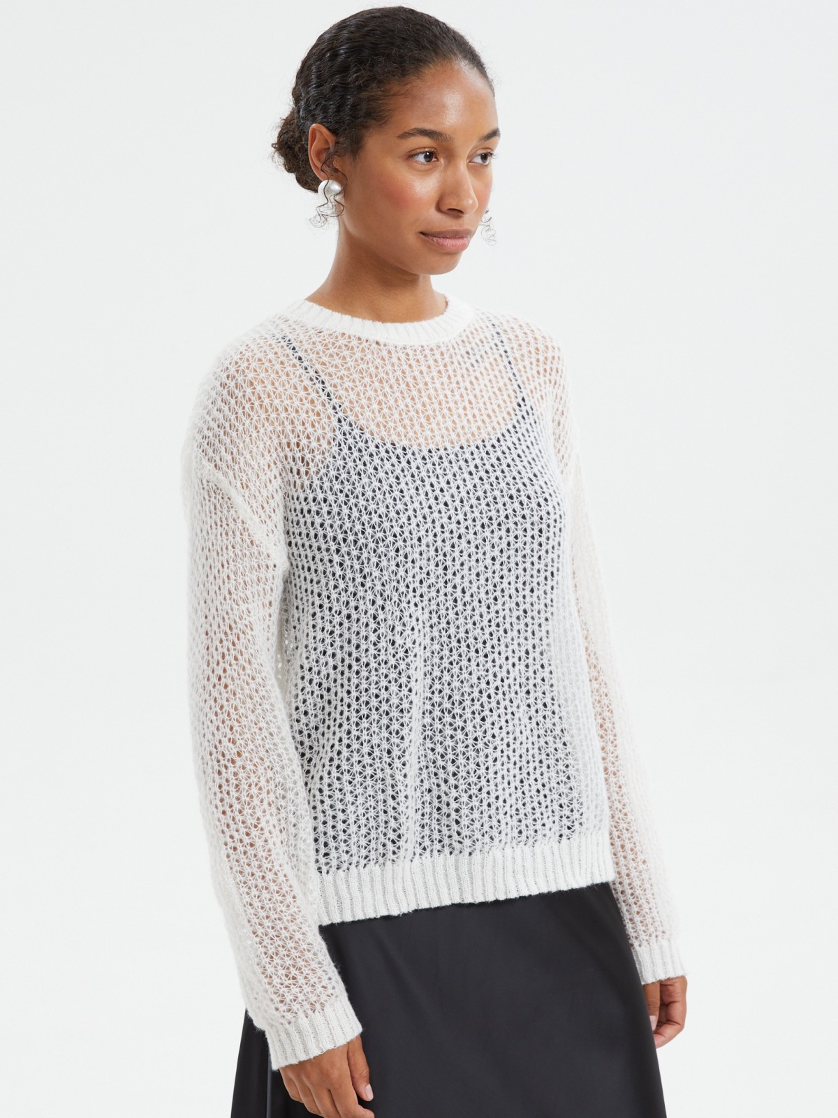 Ажурный вязаный джемпер