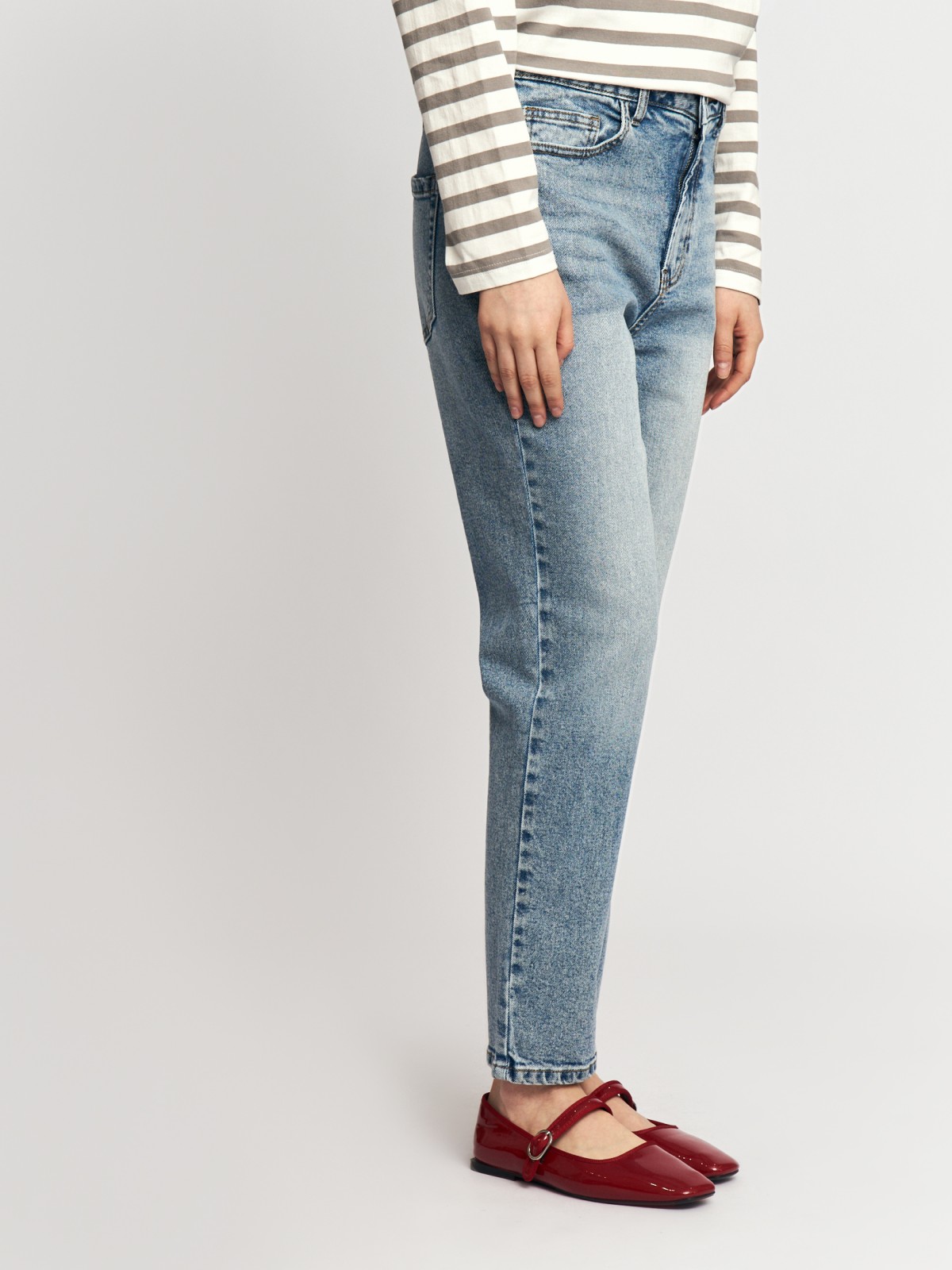 Джинсы силуэта Mom Comfort из хлопка с высокой посадкой