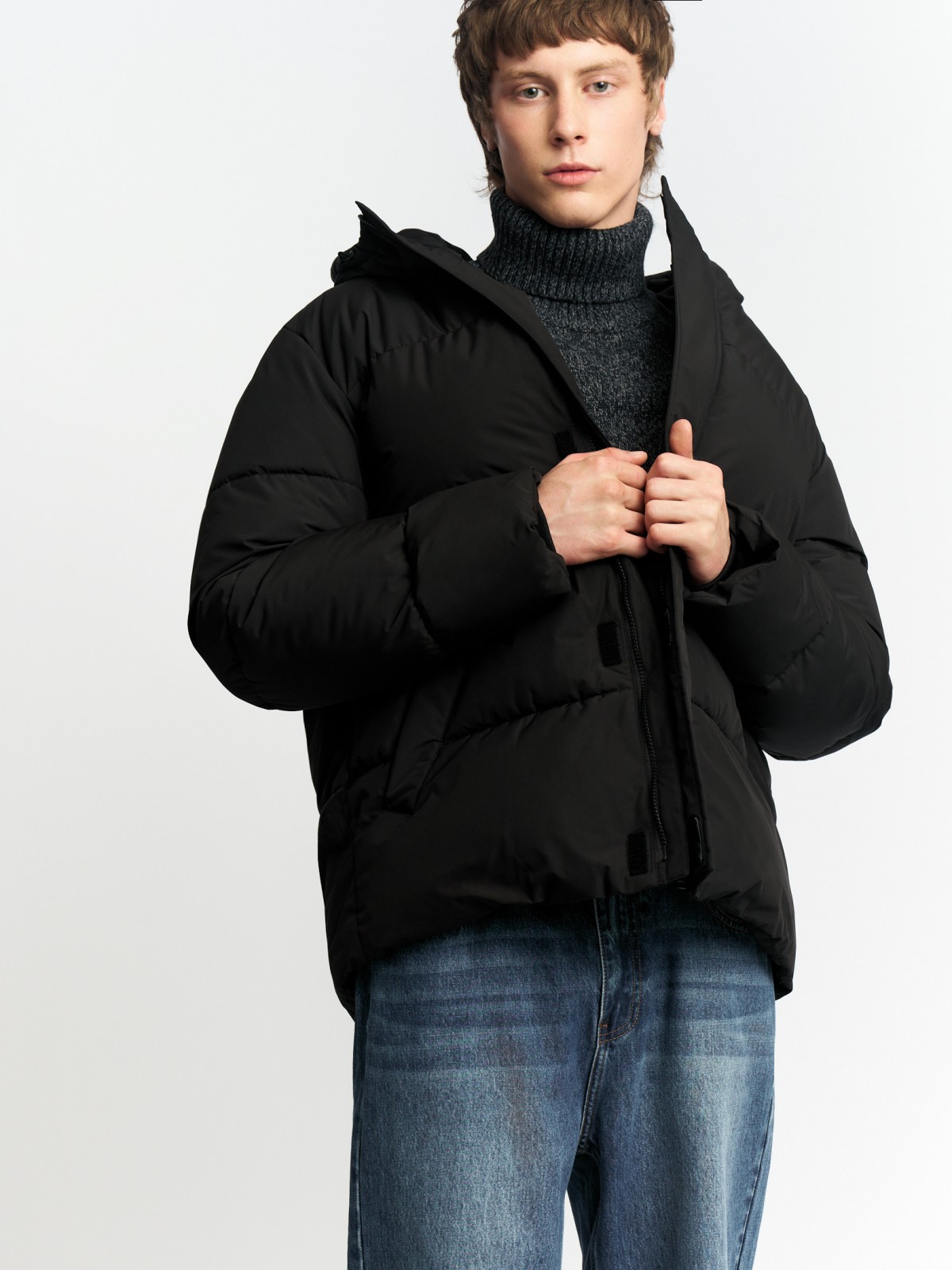 Тёплая стёганая куртка с капюшоном