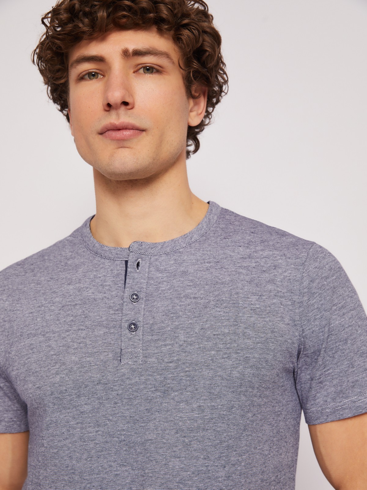 Футболка хенли в полоску с коротким рукавом