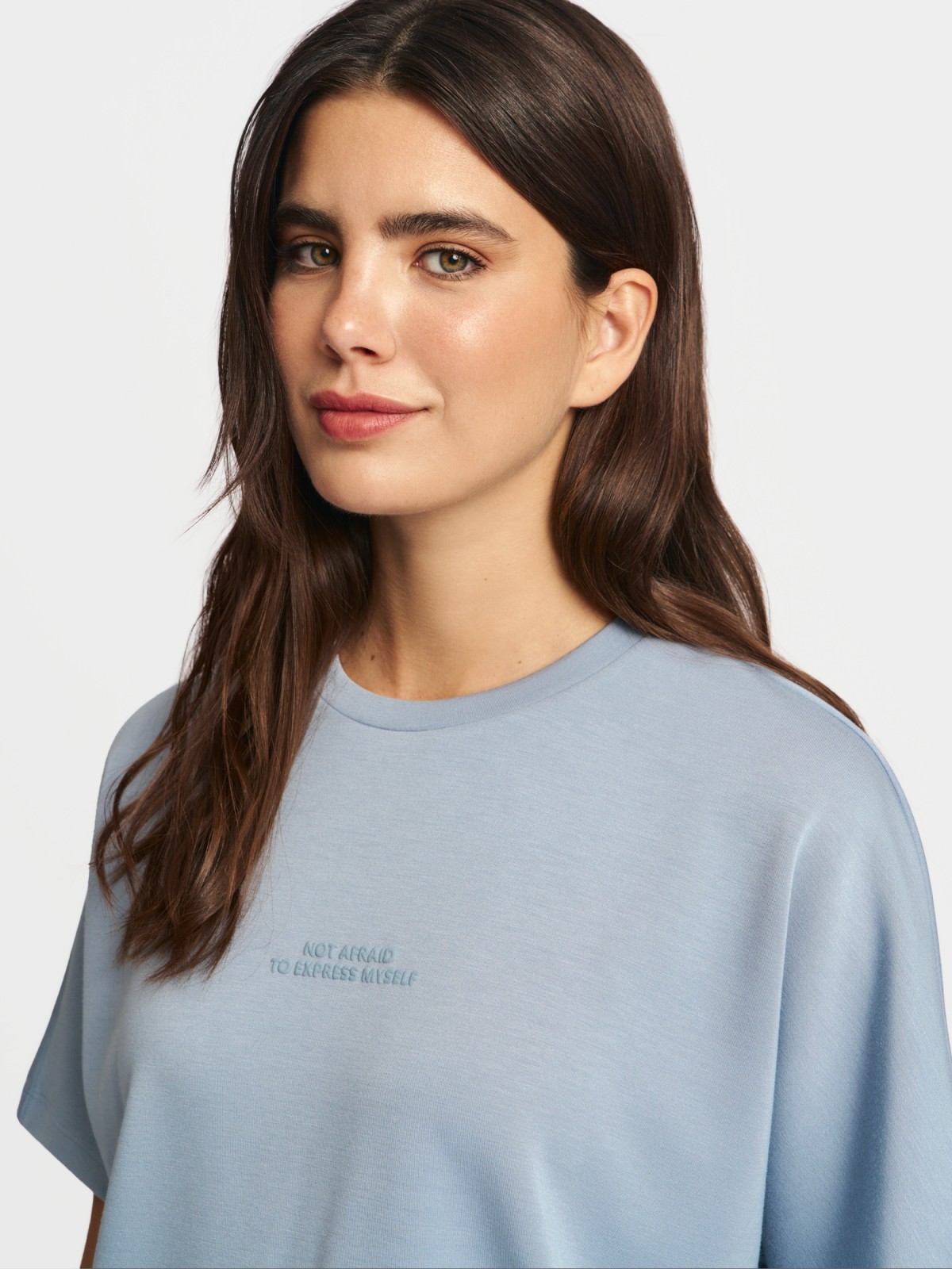 Футболка с принтом-надписью