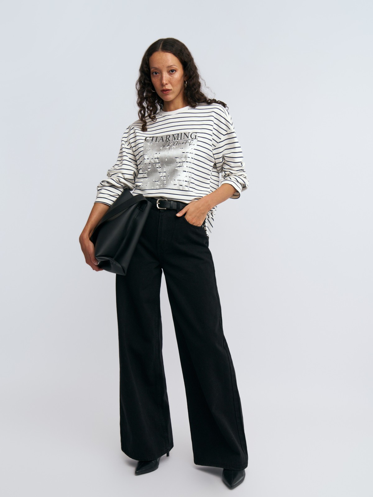 Лонгслив-тельняшка в полоску с принтом