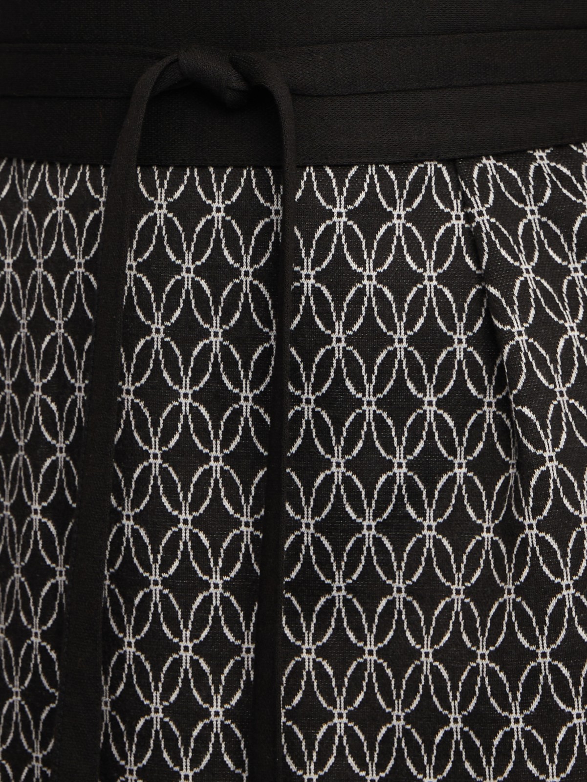 Трикотажное платье длины миди с акцентом на талии zolla 024118132481, цвет черный, размер S - фото 4