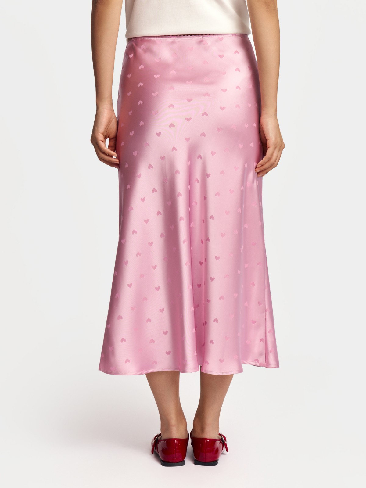 Атласная юбка миди на резинке