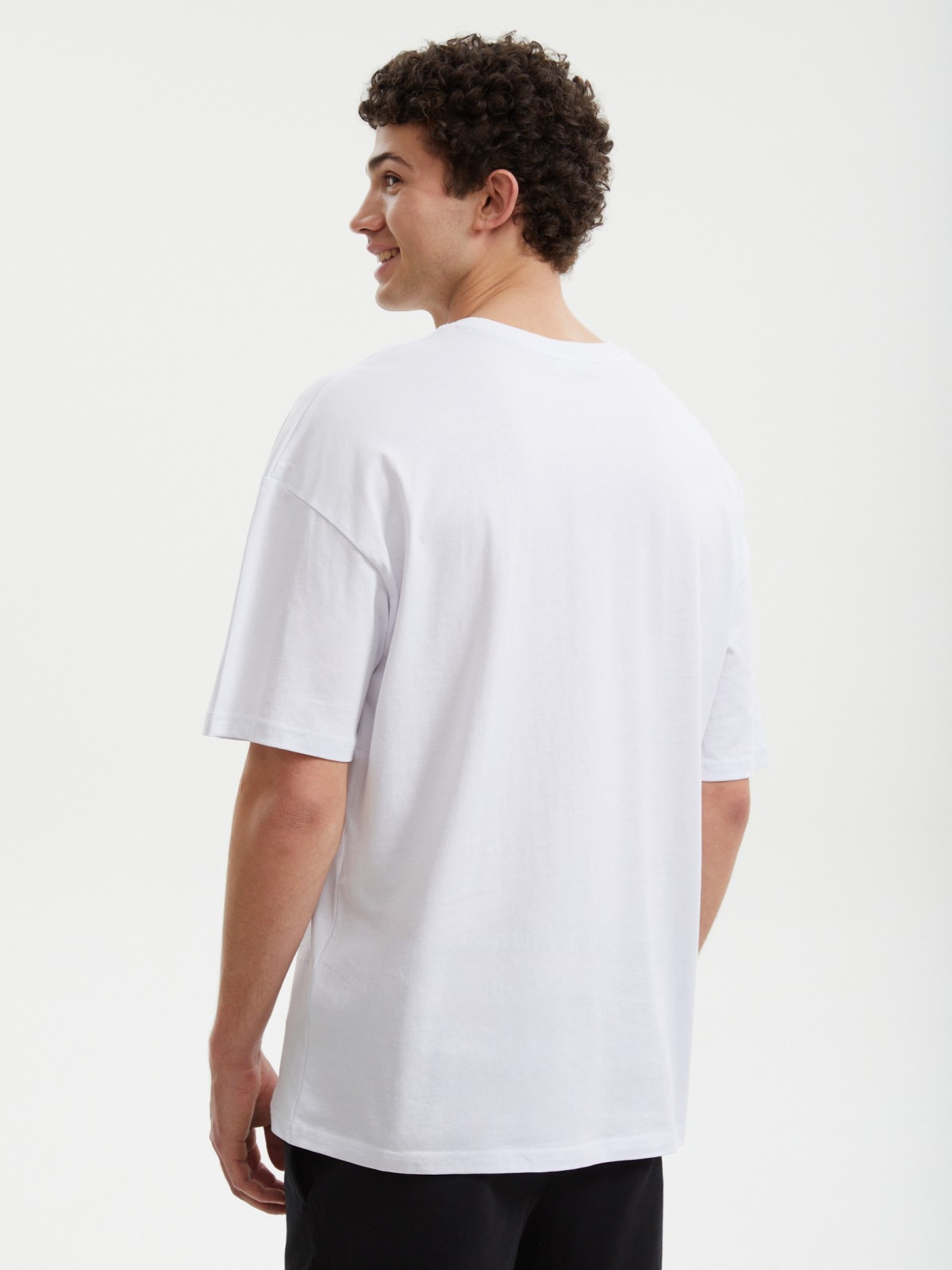 Футболка оверсайз из хлопка с принтом