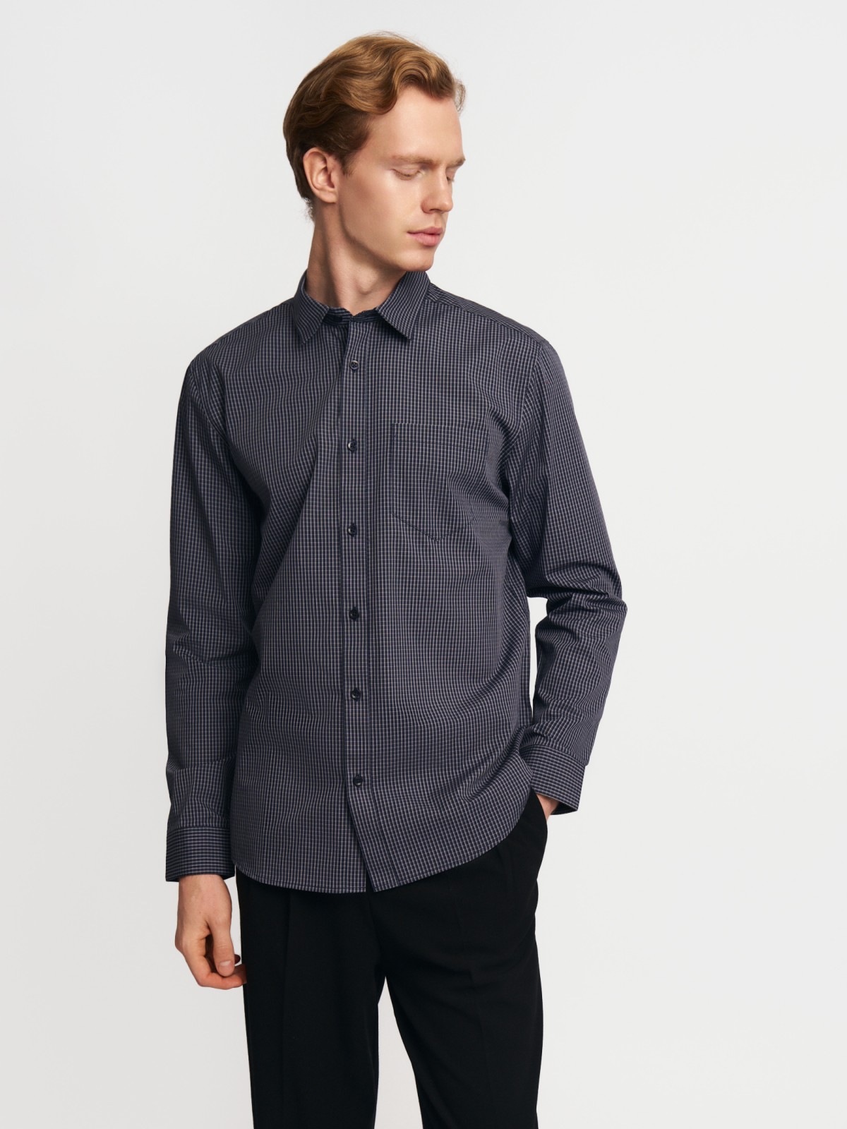 Офисная рубашка прямого силуэта с узором в клетку