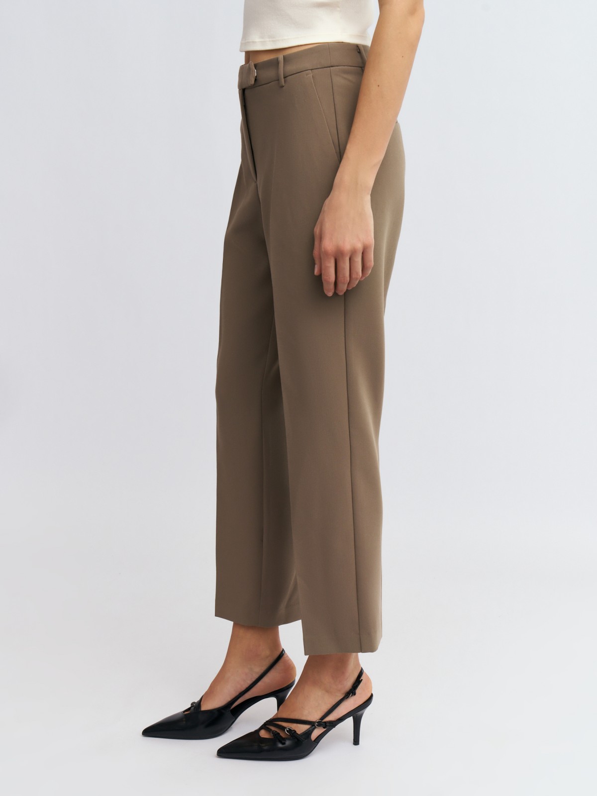 Брюки зауженного силуэта Slim со стрелками