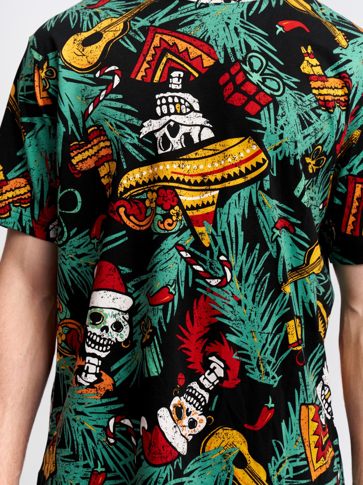 Новогодняя футболка из хлопка с принтом