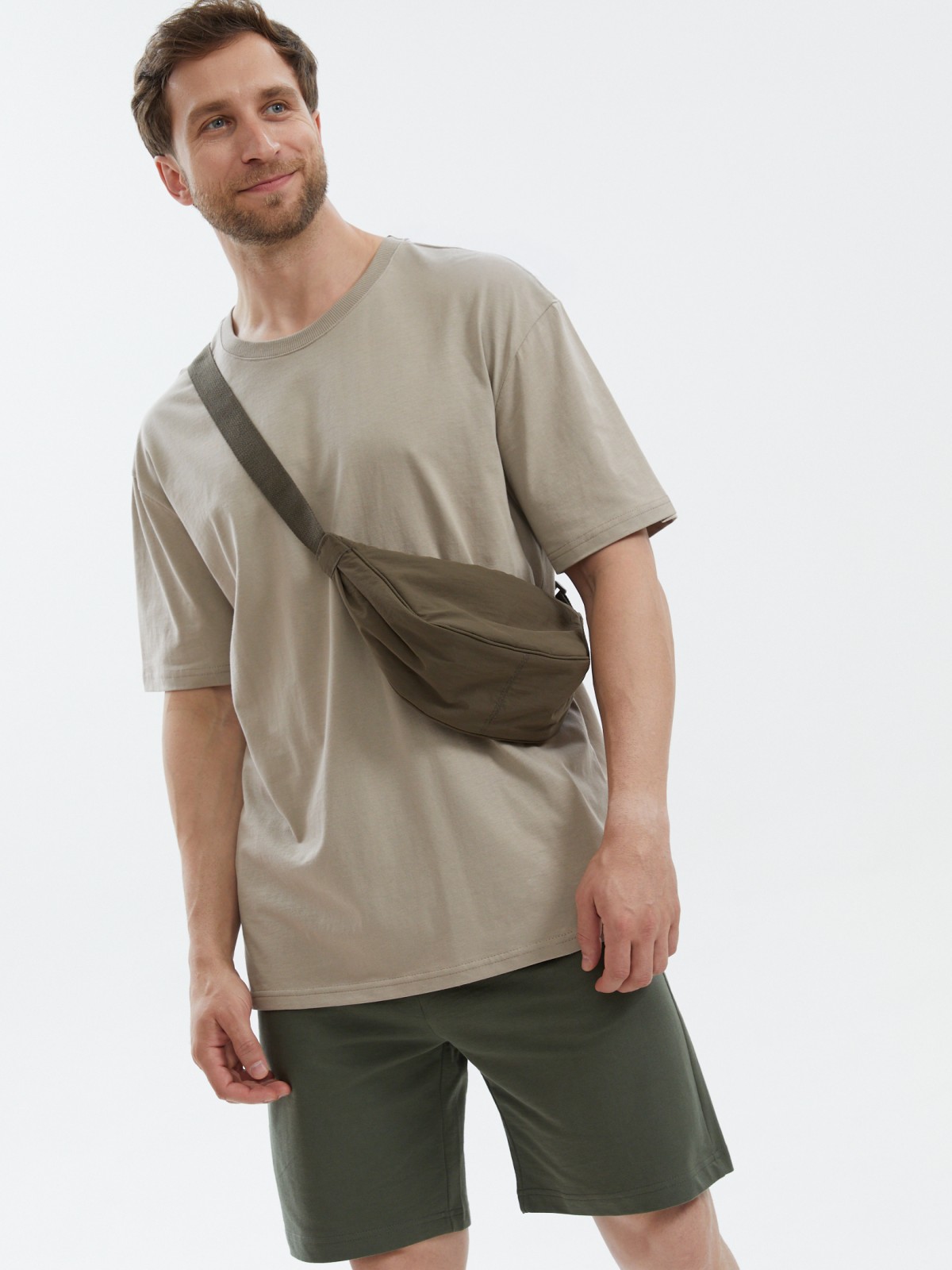 Сумка кросс-боди на ремешке через плечо