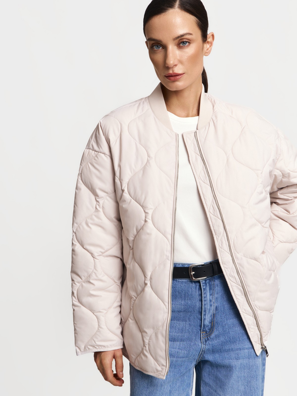 Утеплённая стёганая куртка оверсайз на синтепоне