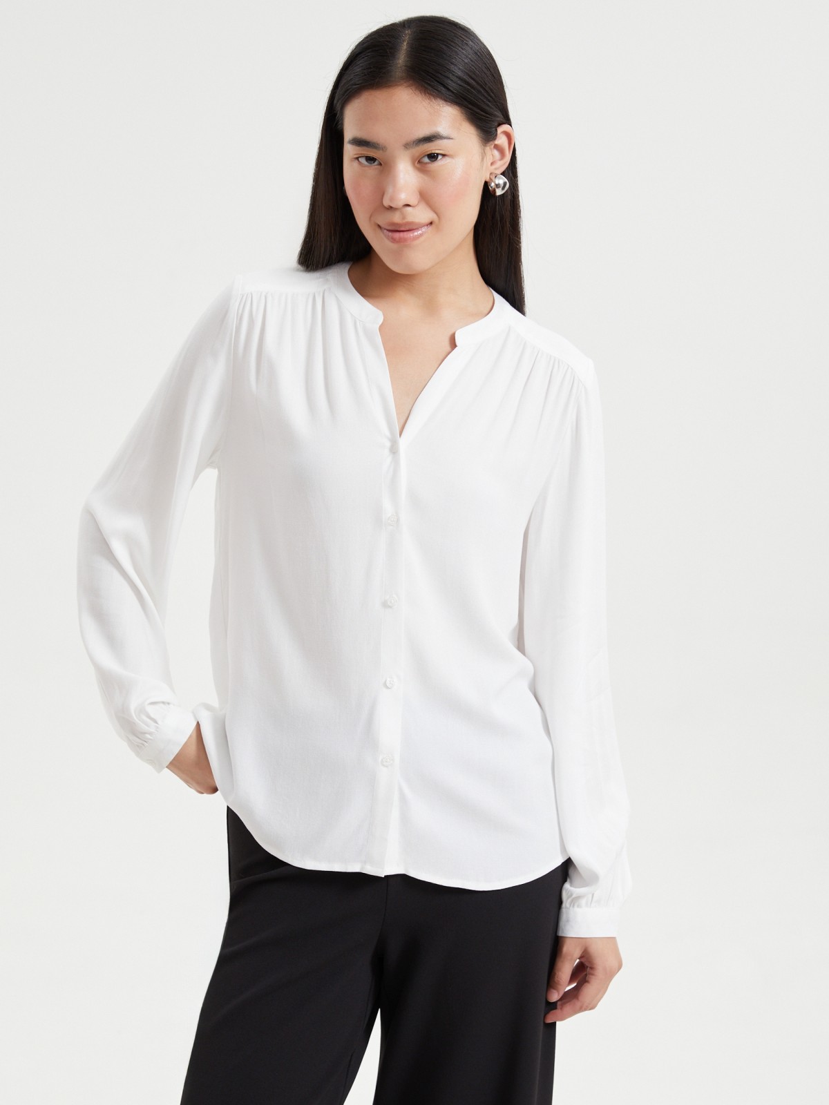 Офисная рубашка из вискозы с длинным рукавом