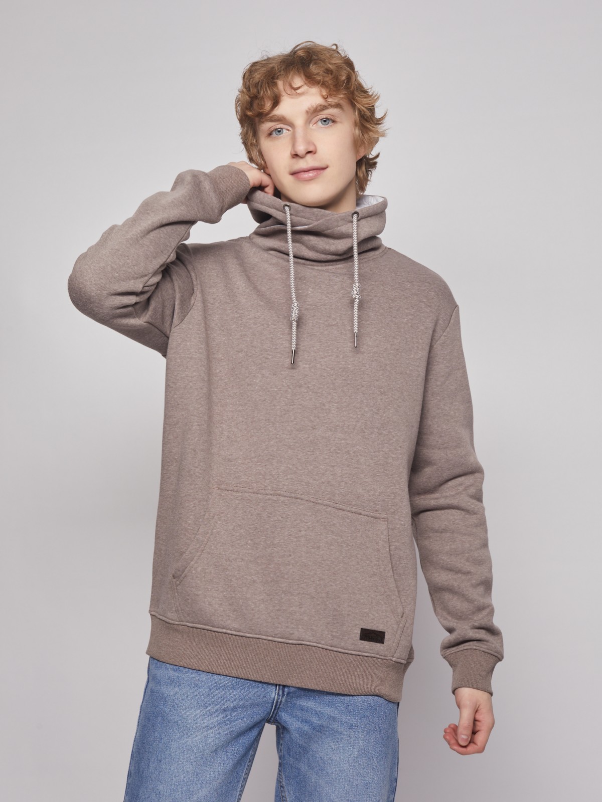 Худи с воротником-хомутом