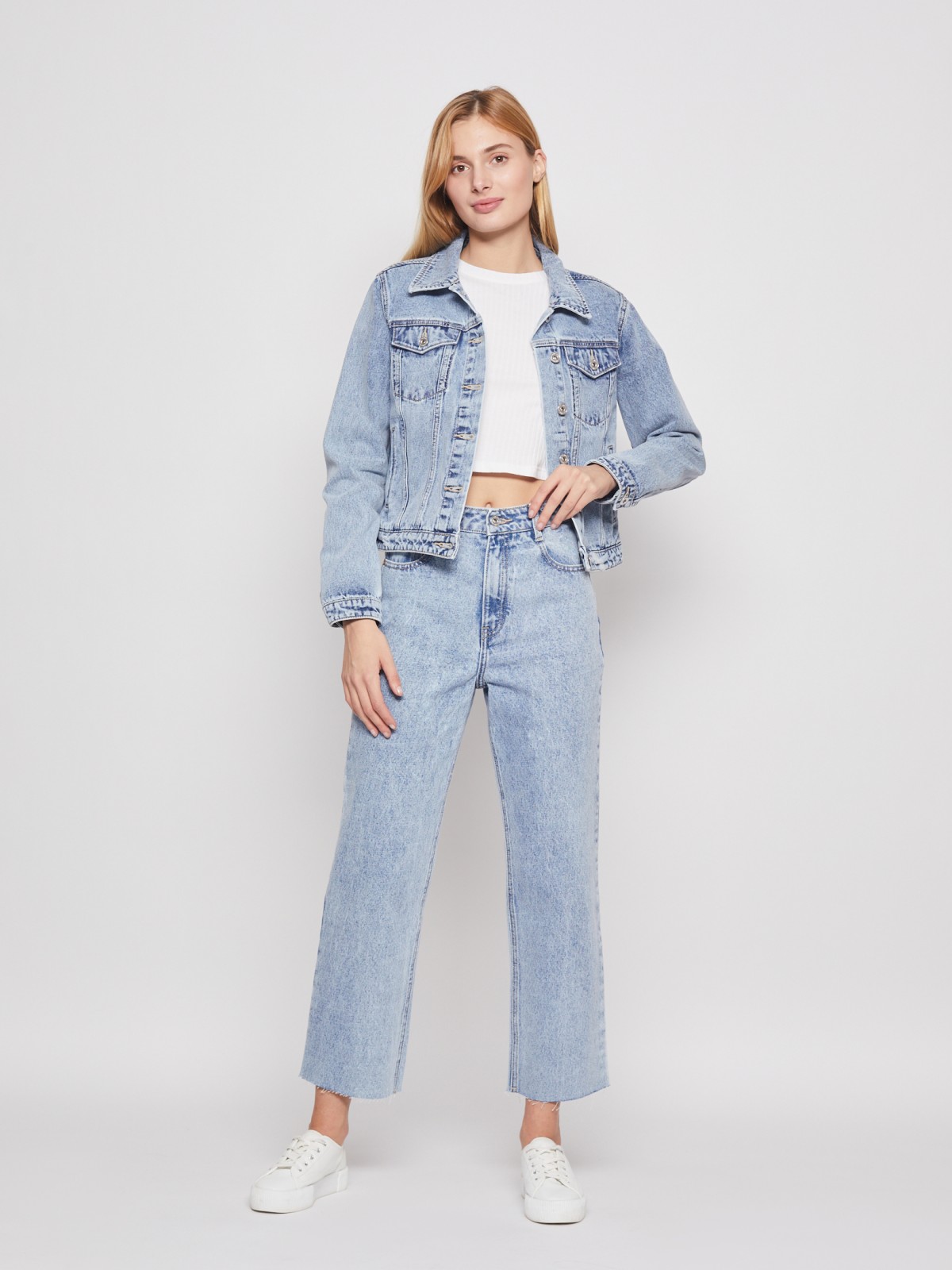 Джинсы прямого силуэта