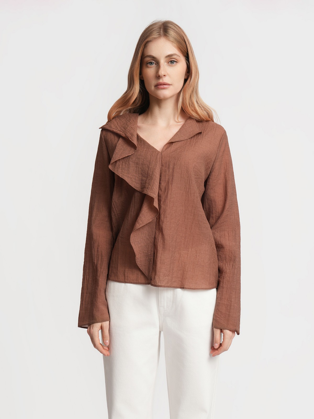 Блузка с воланами