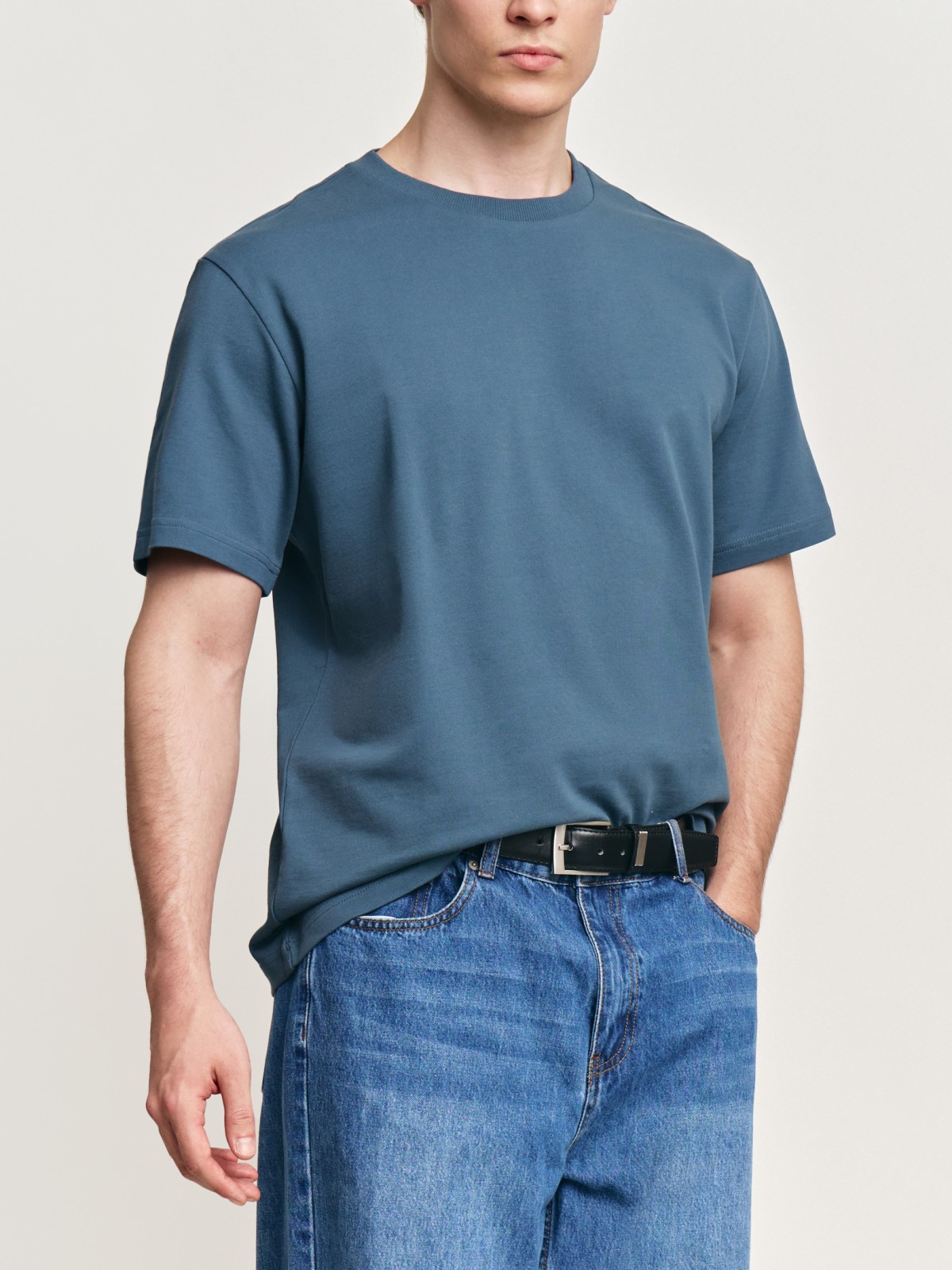 Футболка из хлопка с круглым вырезом