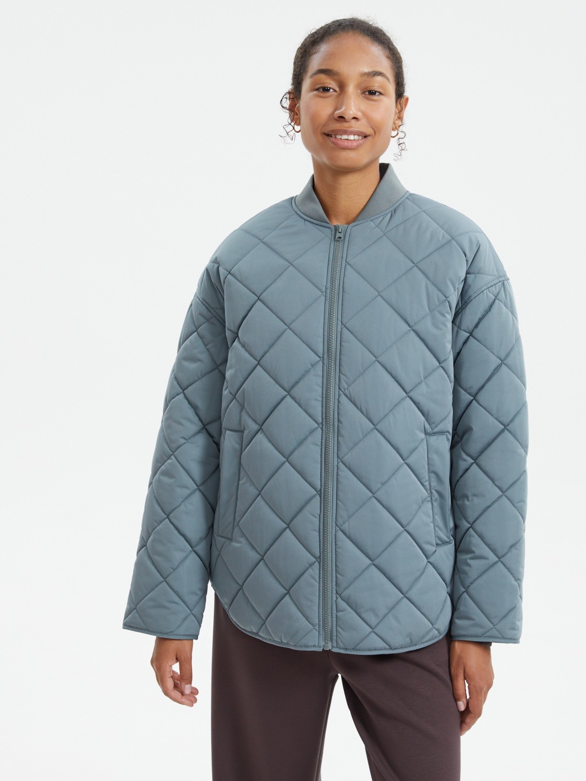 Утеплённая стёганая куртка на синтепоне