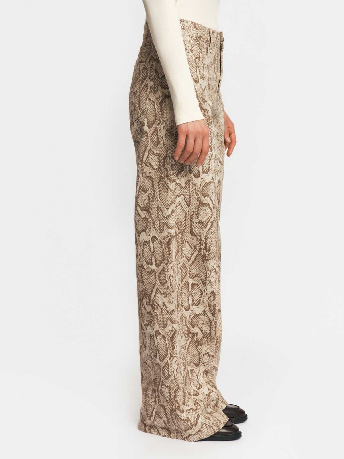 Джинсы силуэта Wide из хлопка с принтом