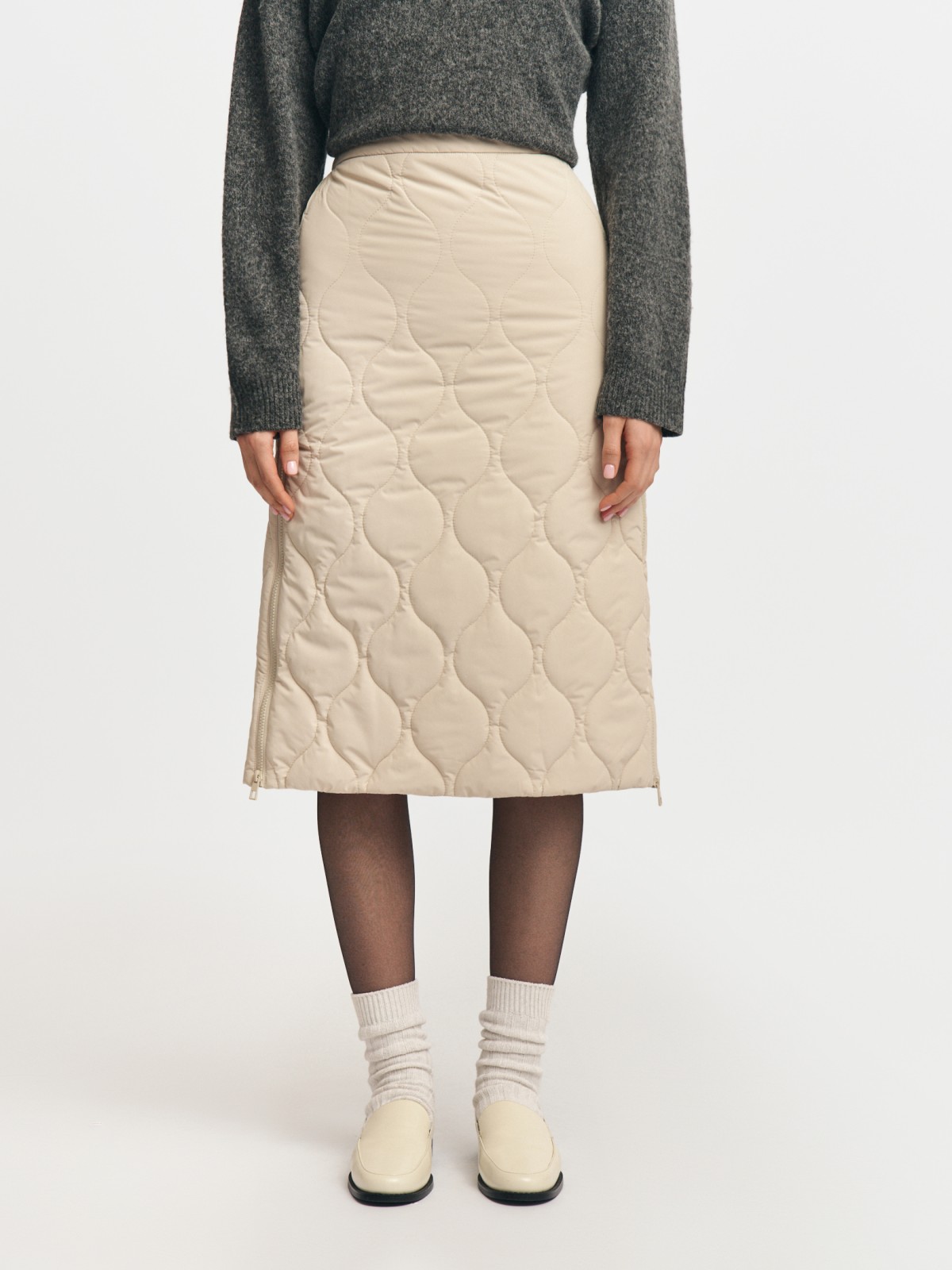 Тёплая стёганая юбка-карандаш на синтепоне
