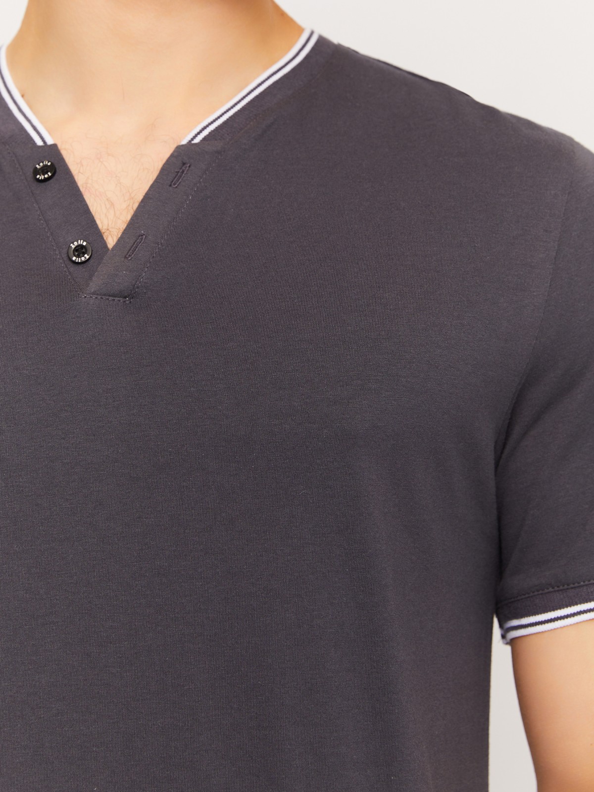Футболка хенли из хлопка с коротким рукавом