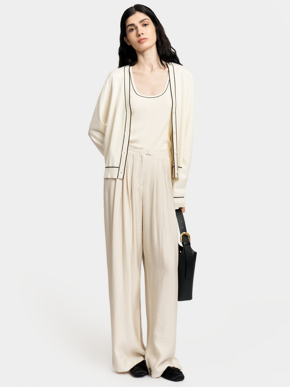 Майка-топ без рукавов