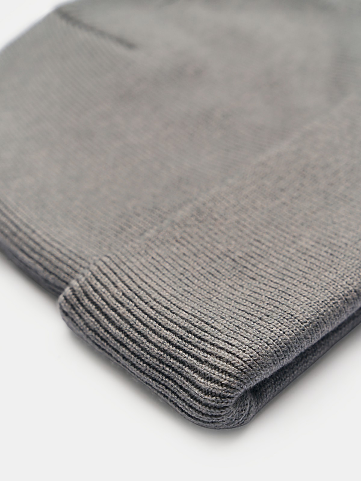 Трикотажная шапка-бини