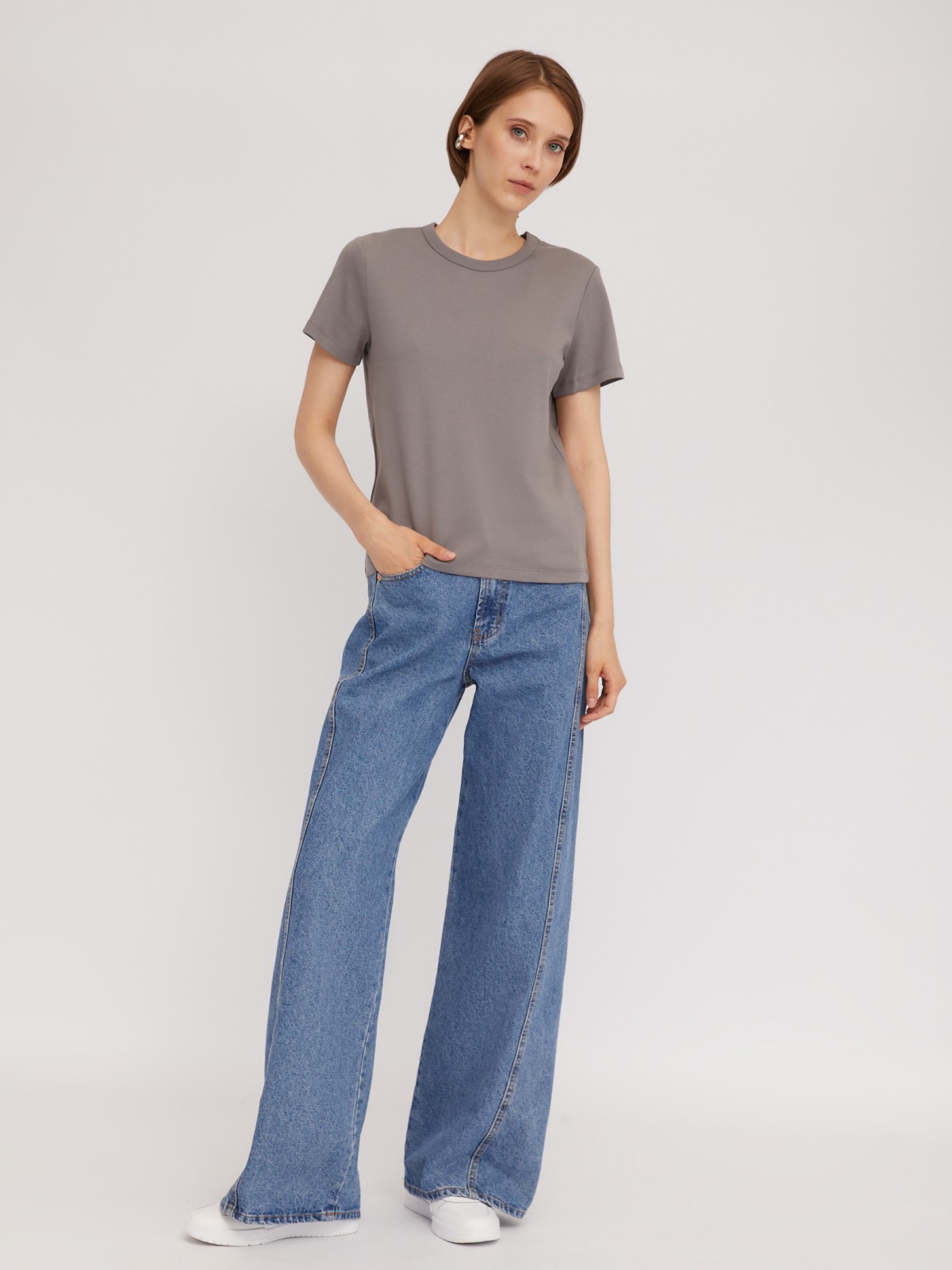 Джинсы силуэта Wide