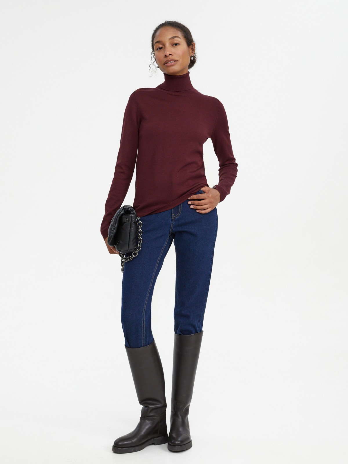 Трикотажная водолазка с горлом