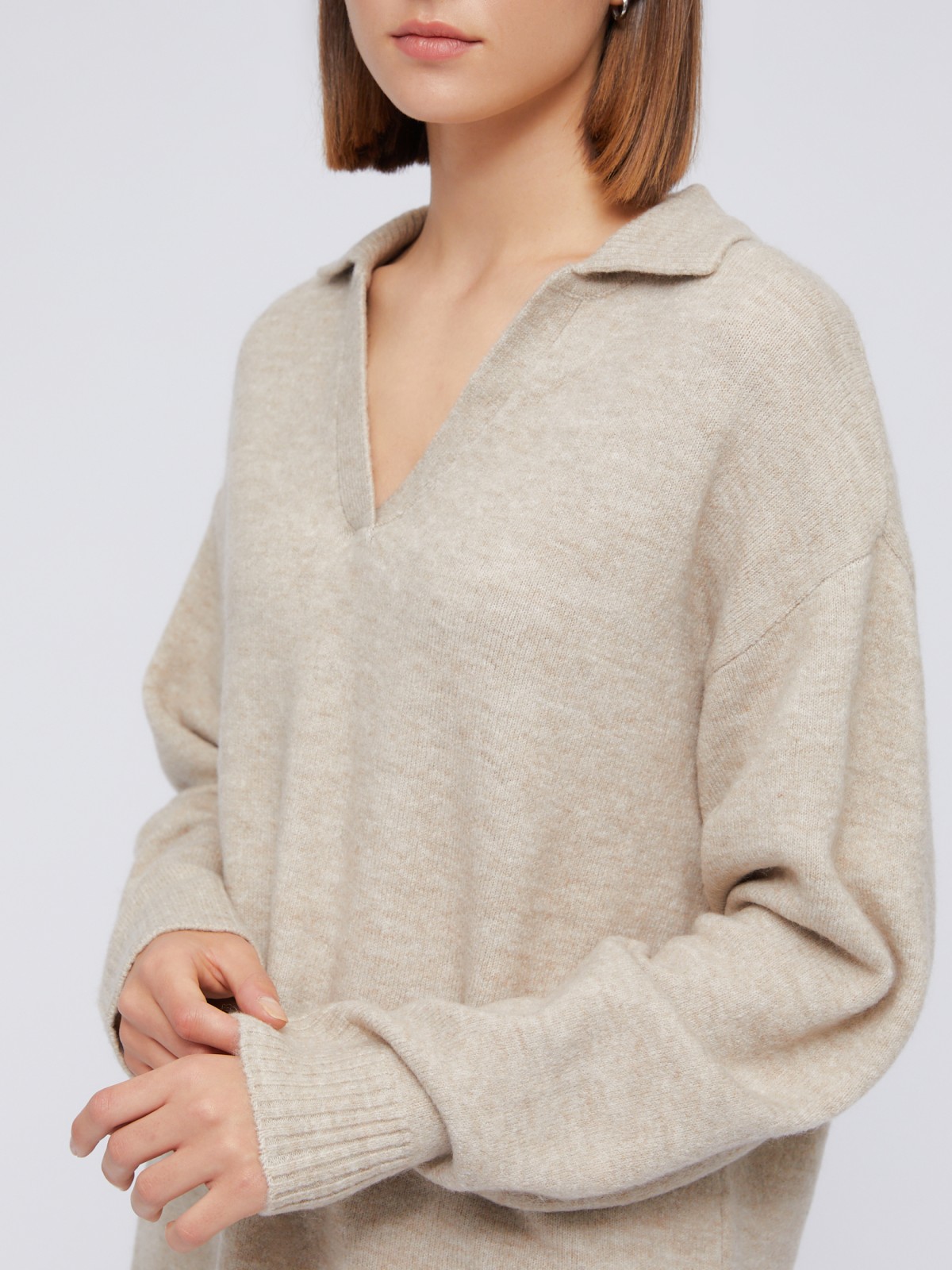 Вязаный пуловер с отложным воротником