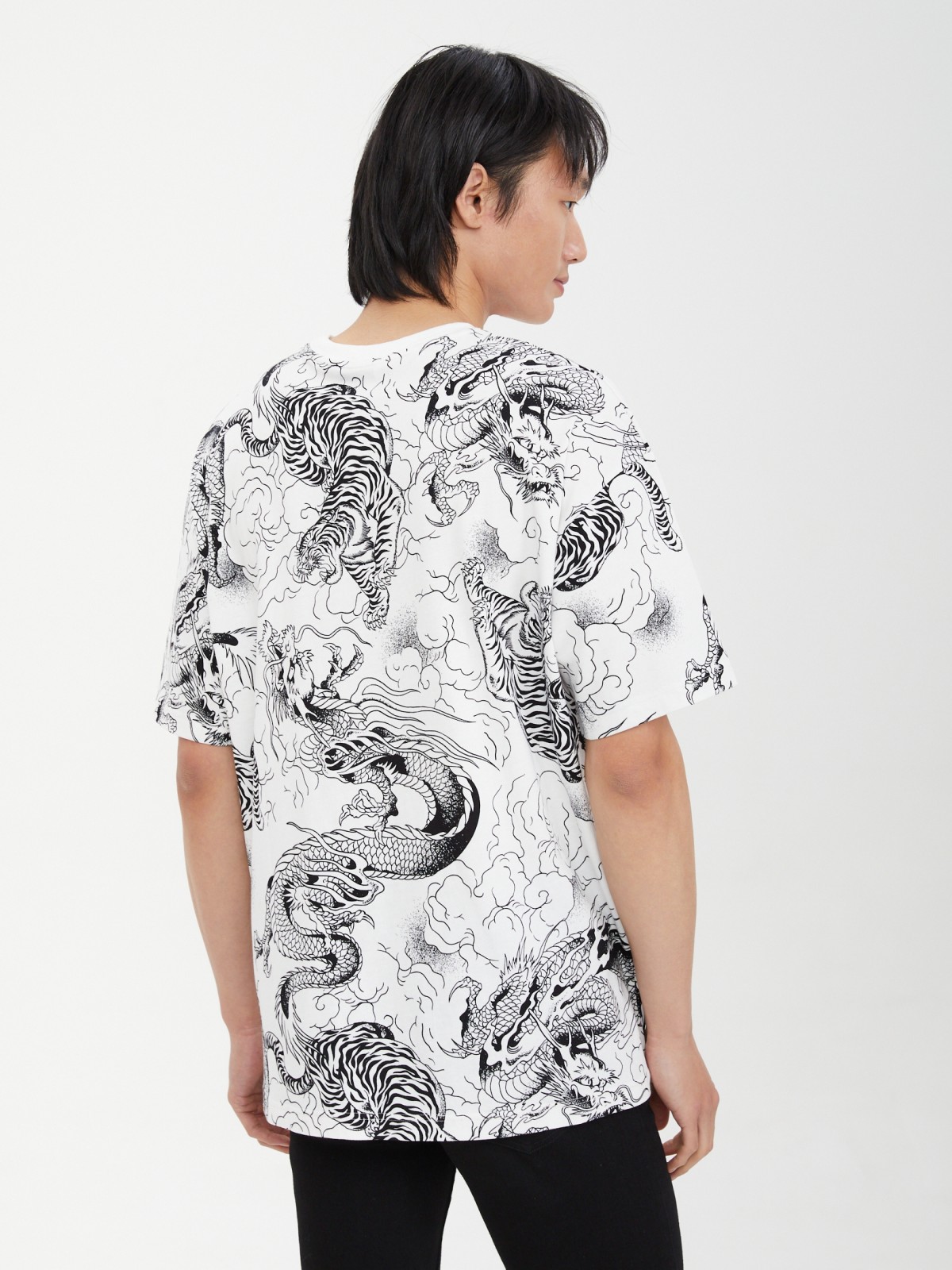 Футболка оверсайз из хлопка с принтом