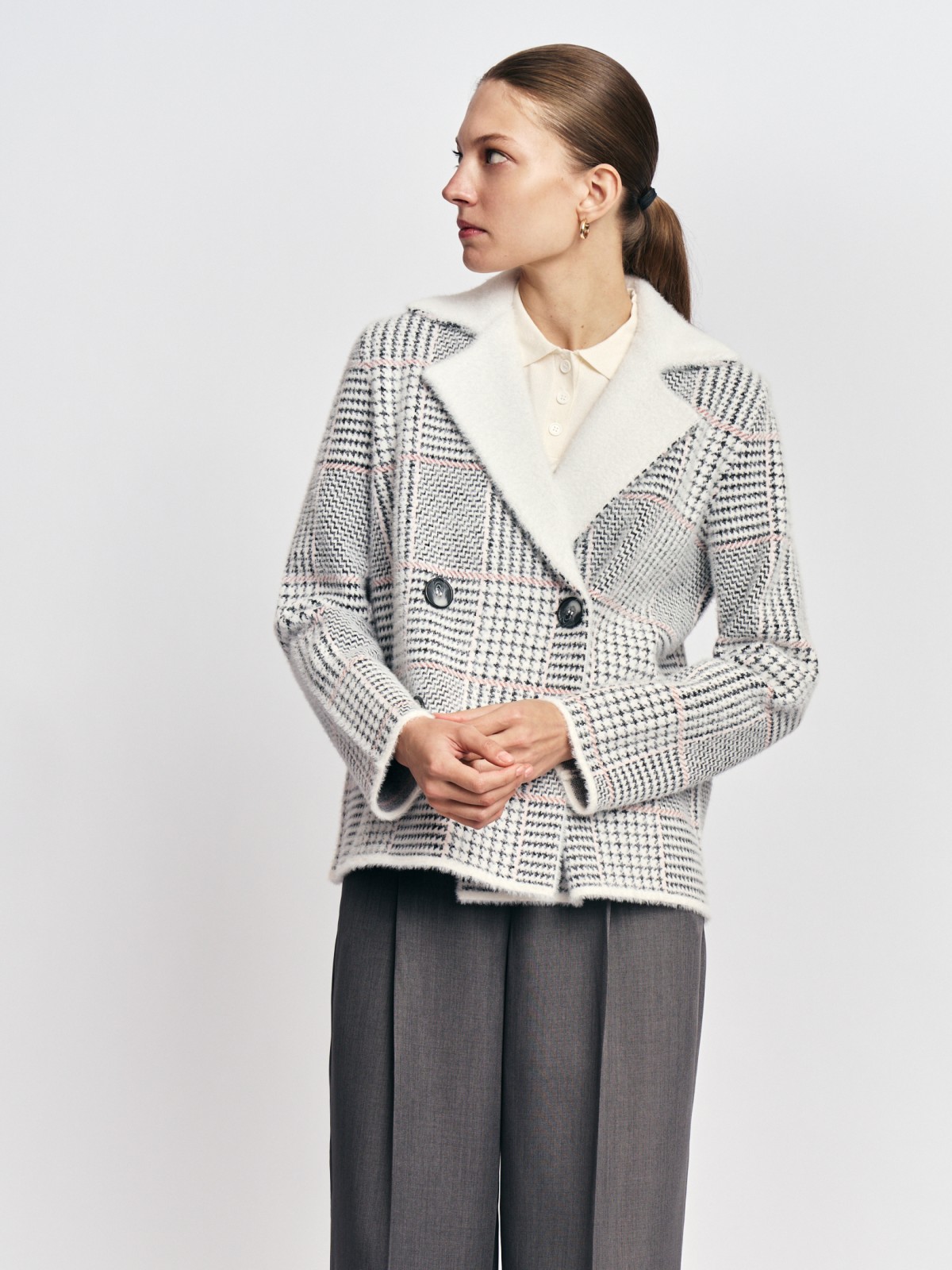 Двубортный кардиган-жакет с узором в клетку
