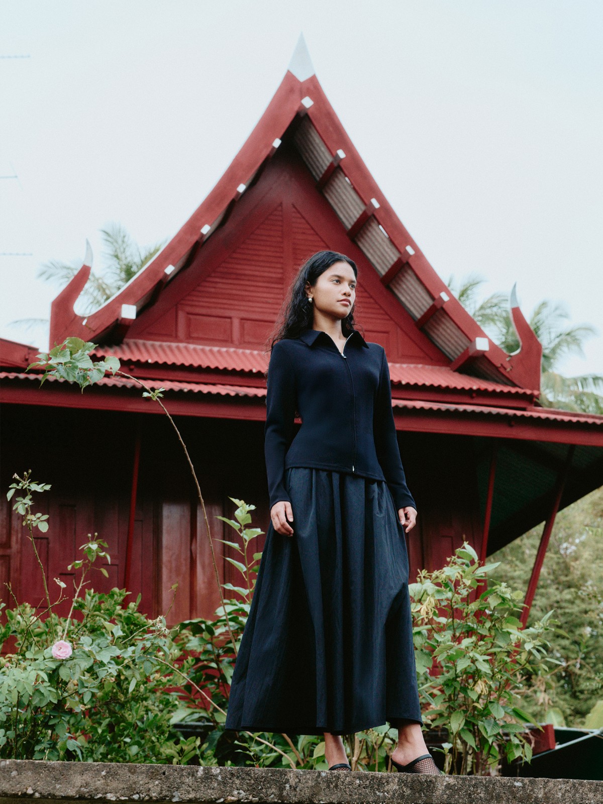 Юбка длины миди на резинке