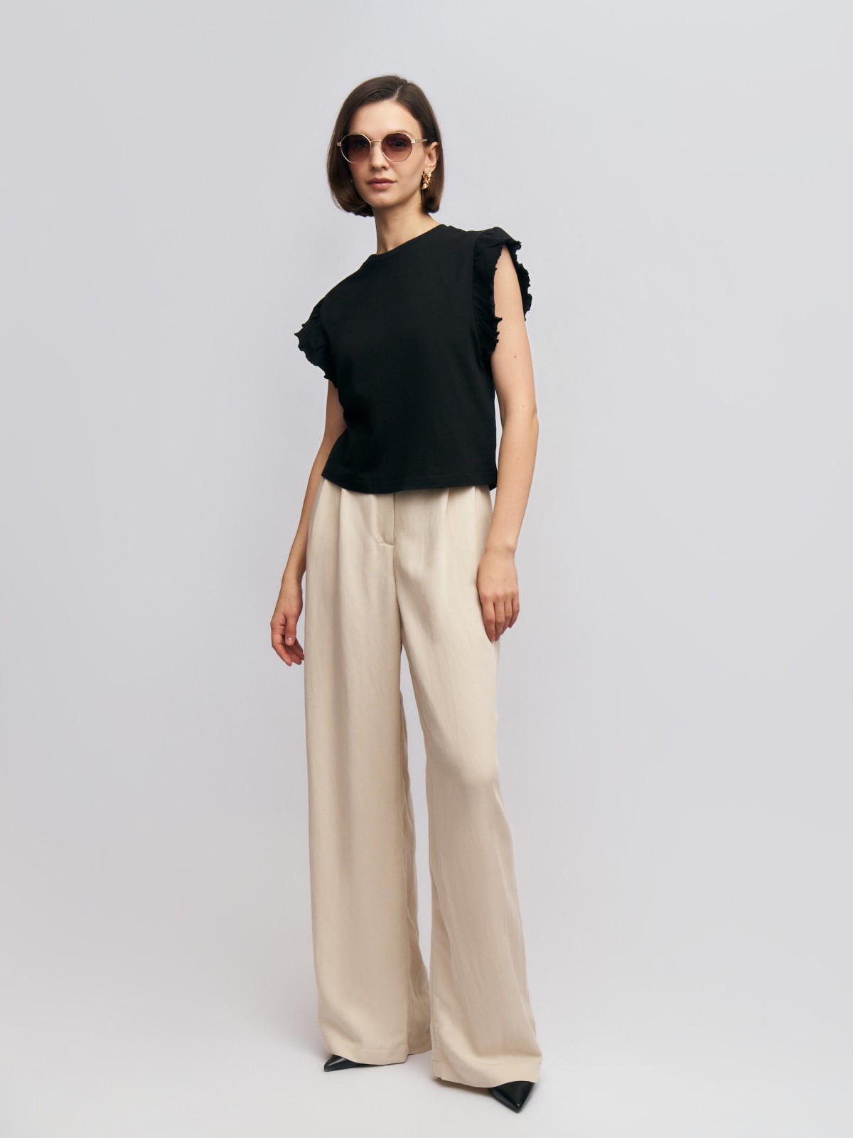 Топ из хлопка с рукавами-воланами